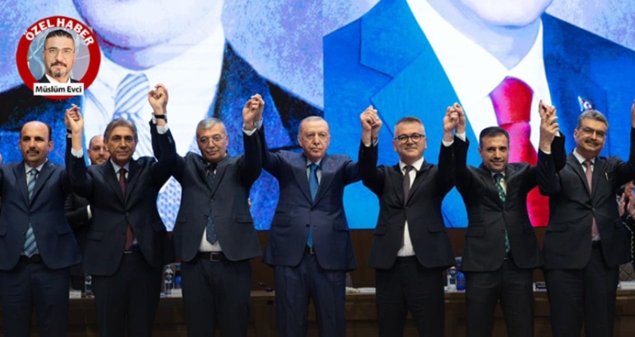 bir chpli belediye baskani daha akpye gecti telefonlarini kapatti ankaraya gitti NsdeO13j