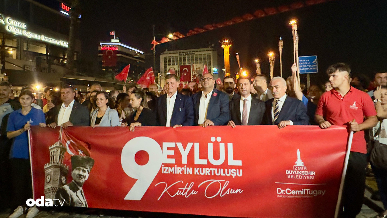 izmirde fener alayi coskusu C3GhvEdT