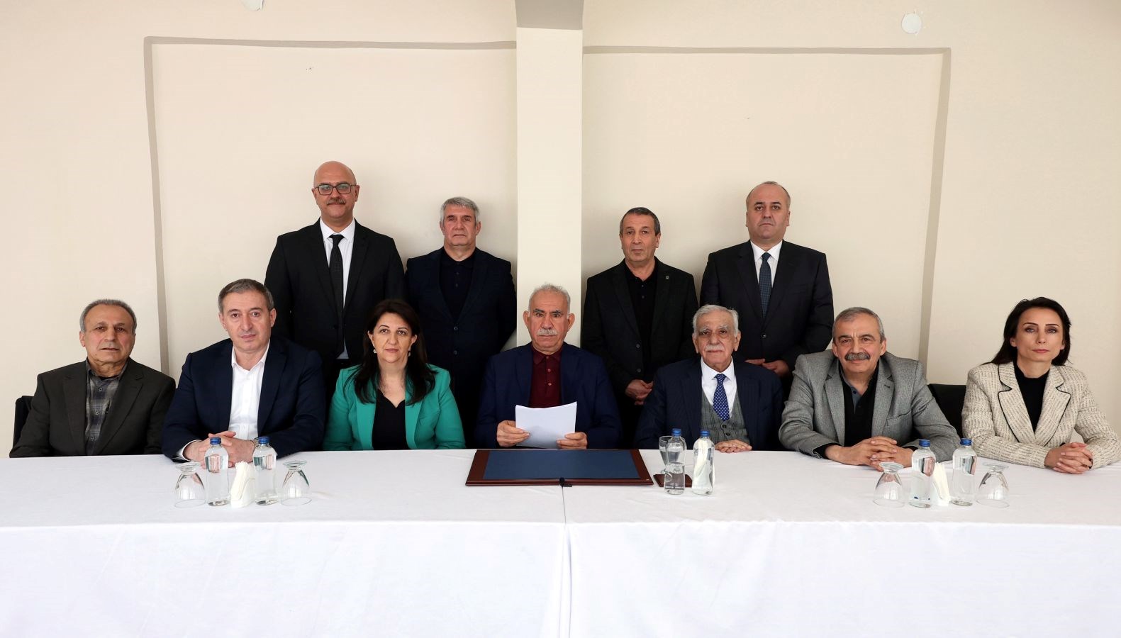 pkk turkiyeden cekilme karari aldi ocalan 27 subatta cagri yapmisti TL2uBjtu.jpg