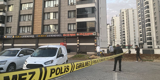 diyarbakirda iki grup arasinda cikan silahli kavgada 2 kisi oldu LCvaNHsl.jpg