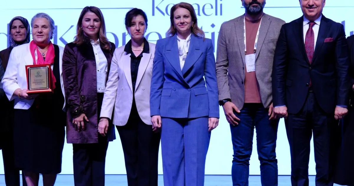 kocaelide ureten kadinlar guclu yarinlar Ix8cbZwI.webp