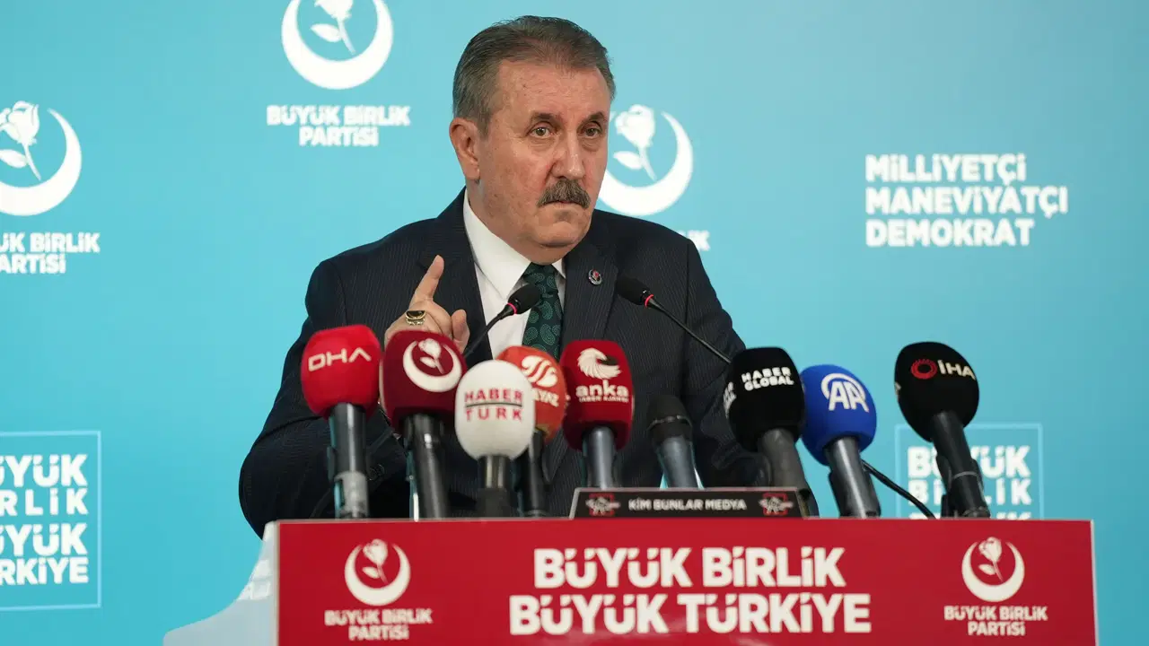 Desticiden muhsin yazicioglu dosyasi cagrisi tum yonleriyle aydinlatilmali etbe9GNR