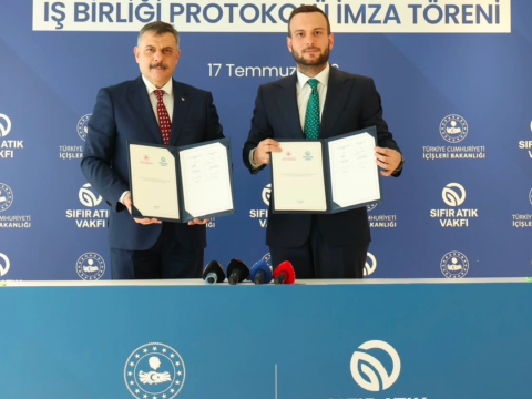 Icisleri bakanligi ile sifir atik vakfi arasinda cevre icin is birligi protokolu VH1DsqcI